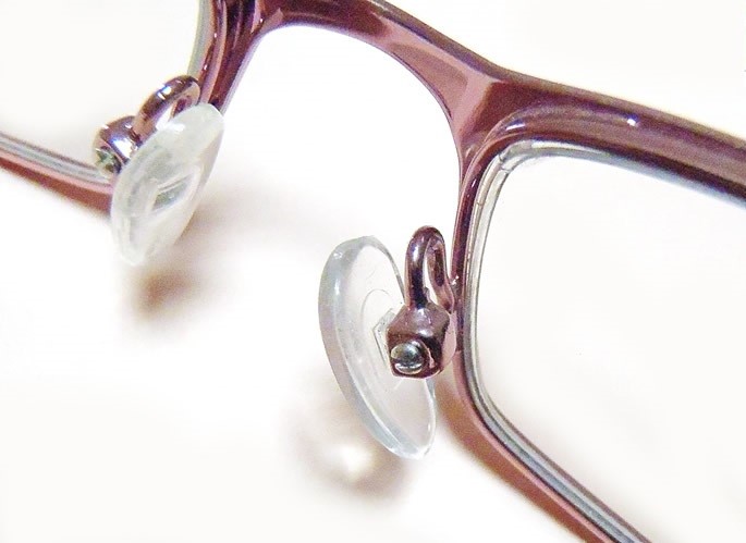 Ve kính bị lỏng thì khắc phục như thế nào?